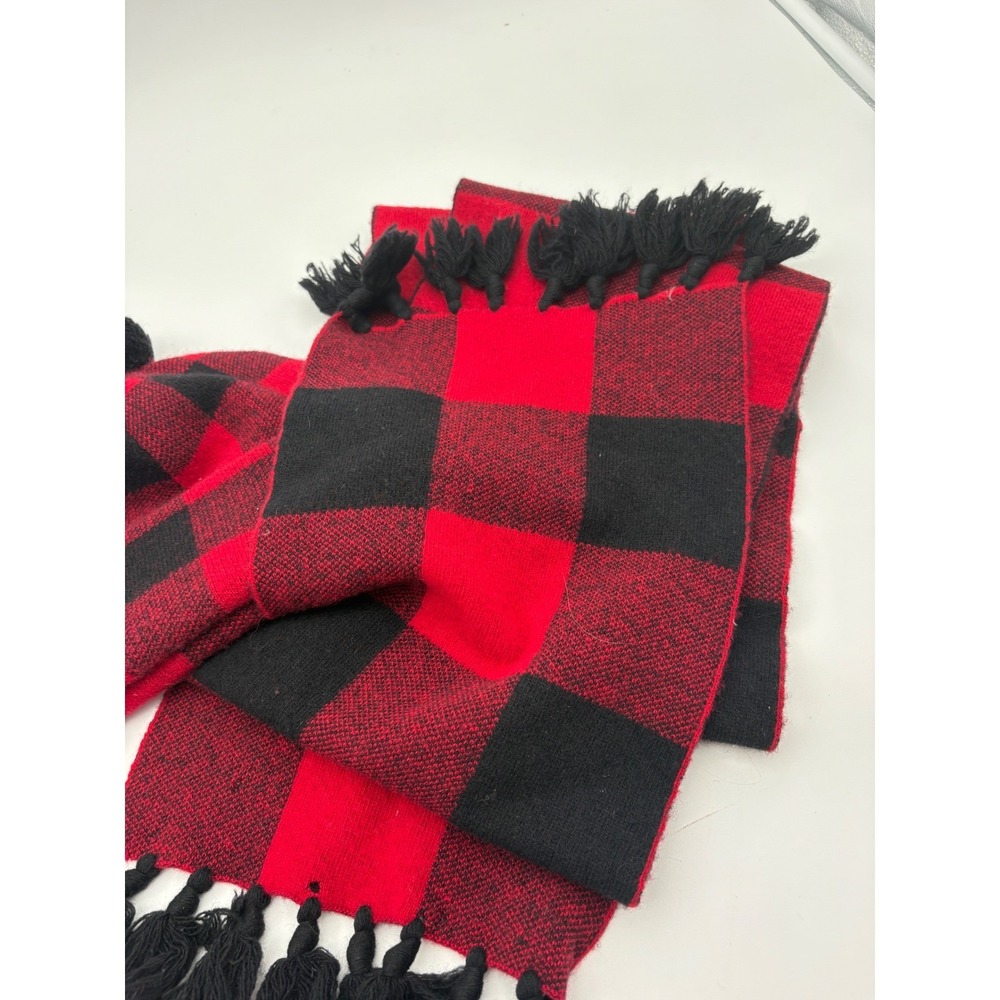 Ralph Lauren Red Black Buffalo Plaid Knit Beanie Pom Hat and Tassel Scarf Set - Picture 5 of 6